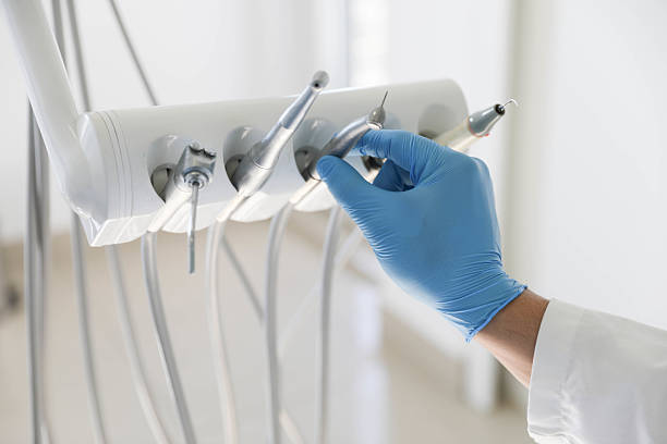 Professional Dental technician working in Oak Park, IL